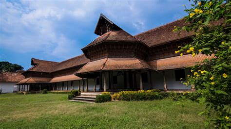 thiramala www.kuthira.com|Kuthiramalika Palace .